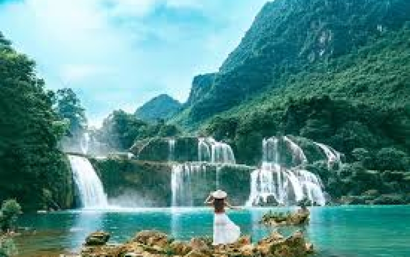 Cao Bằng - Bắc Cạn - Lạng Sơn - Hòa Bình - Hạ Long 7N6Đ