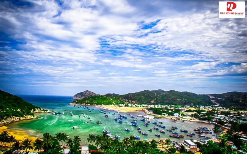Tour Cổ Thạch - Chùa Hang - Biển Ninh Chữ